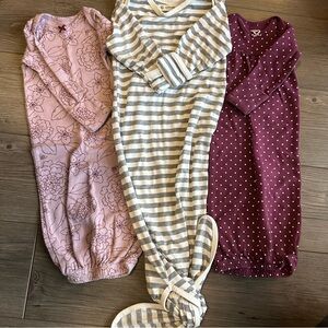 💟 BOGO! Carter’s NB baby girl gowns cotton & bamboo
